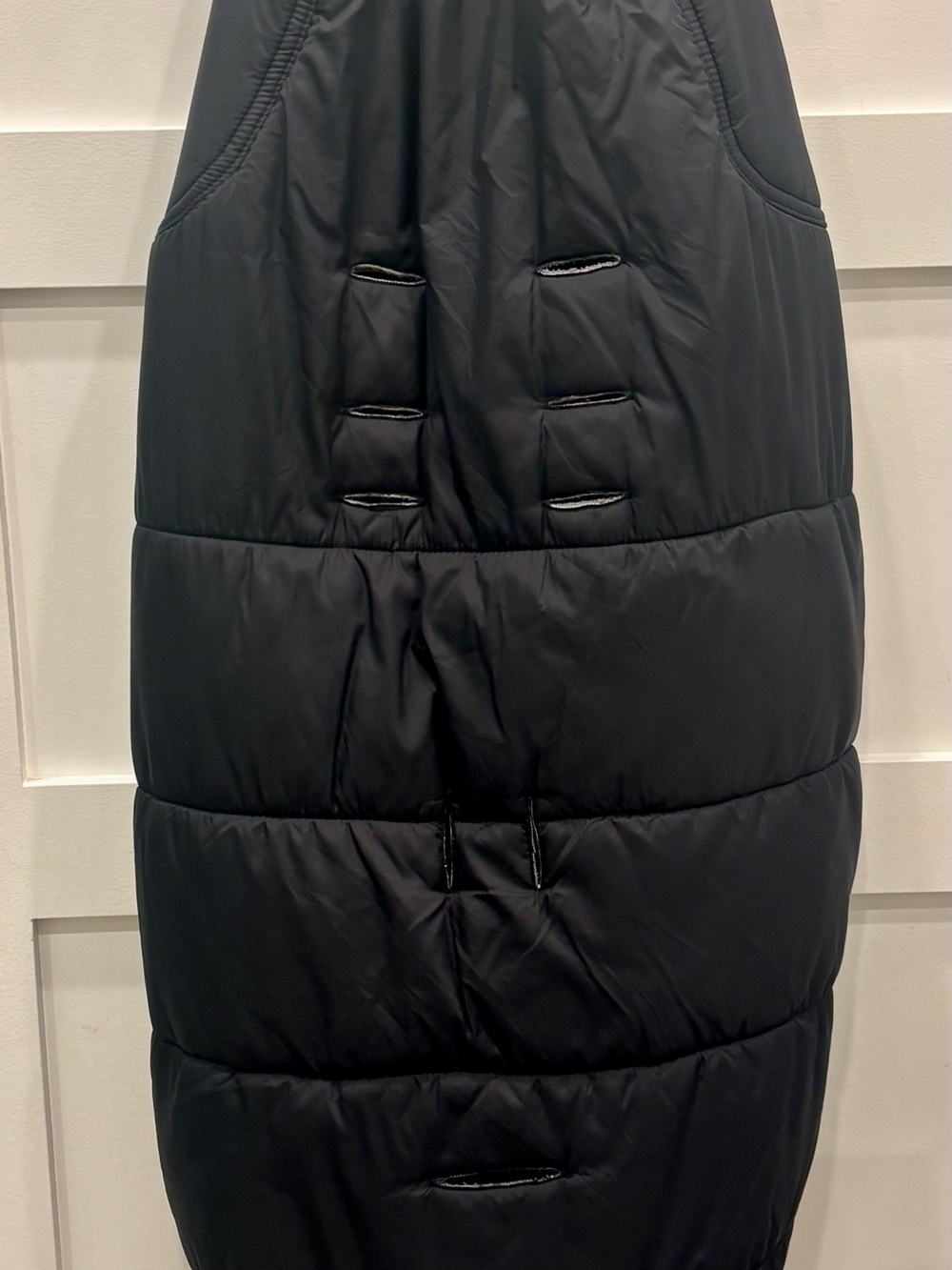 Quinn Black Puffer Baby Stroller Footmuff with Hood - Picture 4 of 6